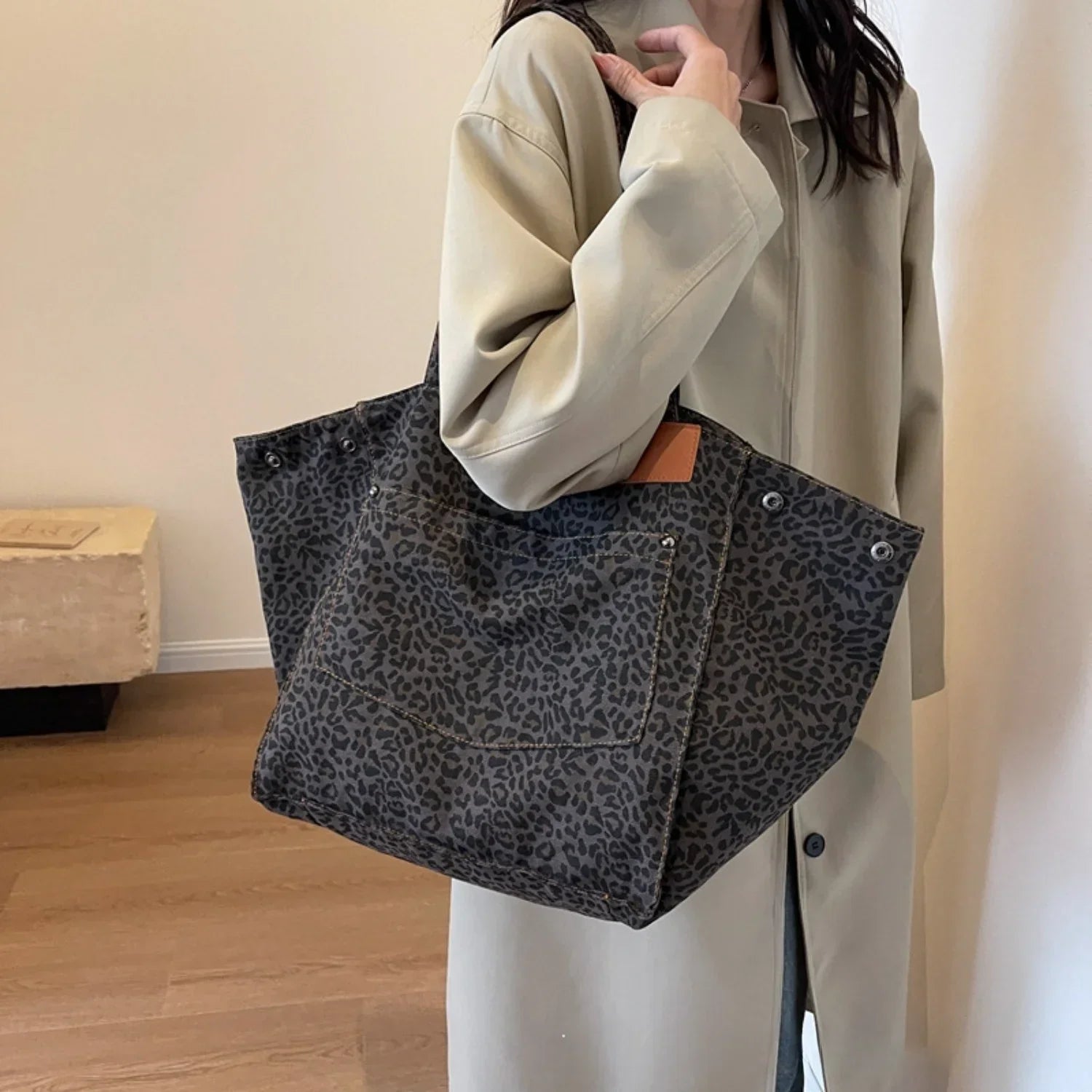 Leopard Luxe™ Modern Shopper Tote